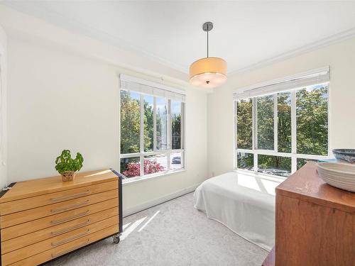 216 5735 Hampton Place, Vancouver, BC 