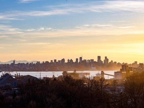 1807 680 Seylynn Crescent, North Vancouver, BC 