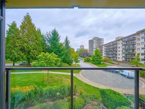 303 683 W Victoria Park, North Vancouver, BC 