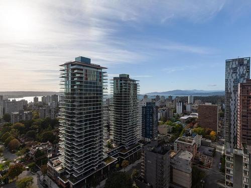 2604 738 Broughton Street, Vancouver, BC 