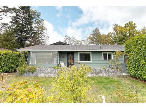 5796 Medusa Street, Sechelt, BC 