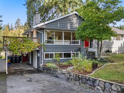 2626 CACTUS COURT  North Vancouver, BC V7H 1R5