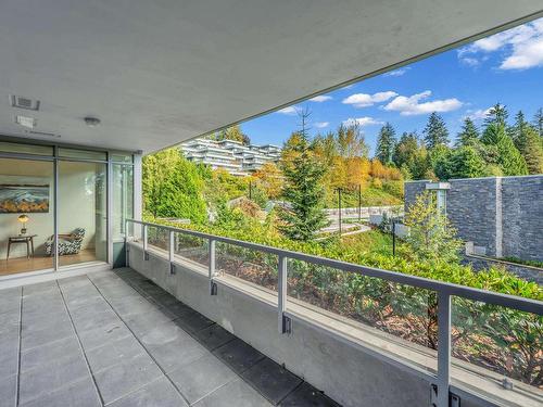 401 866 Arthur Erickson Place, West Vancouver, BC 