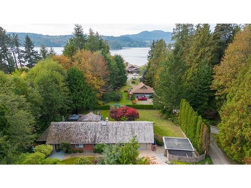 6241 Sechelt Inlet Road, Sechelt, BC 