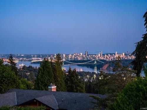 1485 Camelot Road, West Vancouver, BC 