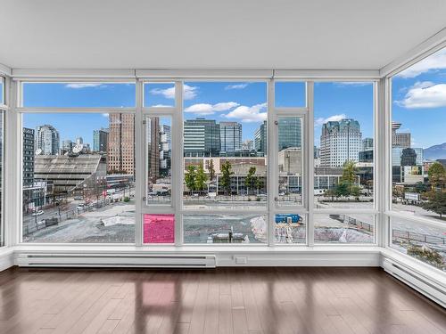 912 161 W Georgia Street, Vancouver, BC 