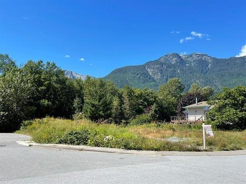 Lot B 1585 Eagle Run Drive, Squamish, BC 