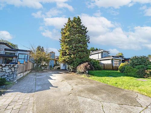 8340 Lunen Road, Richmond, BC 