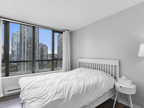 1102 909 Mainland Street, Vancouver, BC 