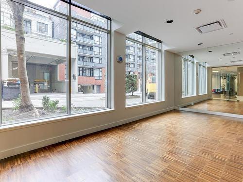 303 1055 Richards Street, Vancouver, BC 