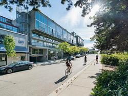 302 1540 W 2ND AVENUE  Vancouver, BC V6J 1H2