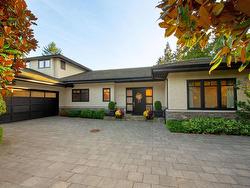 2775 CRESCENTVIEW DRIVE  North Vancouver, BC V7R 2V2