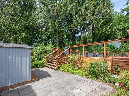 2045 27Th Street, West Vancouver, BC 