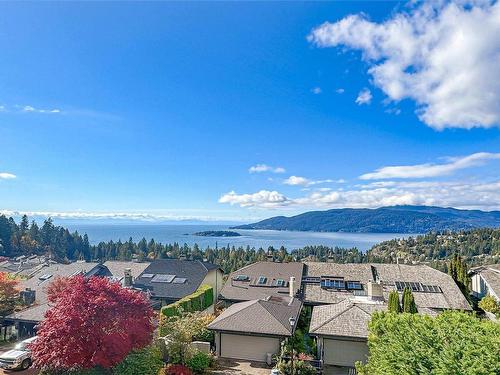 5446 Meadfeild Lane, West Vancouver, BC 