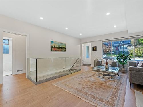 1472 Fulton Avenue, West Vancouver, BC 