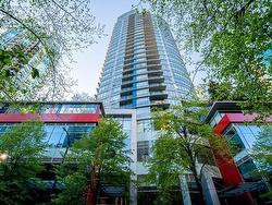 606 833 HOMER STREET  Vancouver, BC V6B 0H4