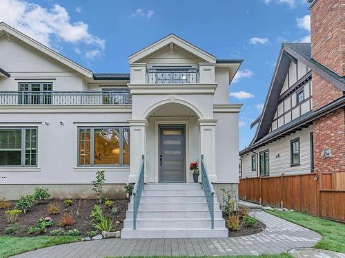 3824 W 50Th Avenue, Vancouver, BC 