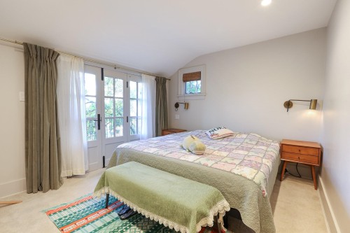 4291 9Th Avenue W, Vancouver, BC 