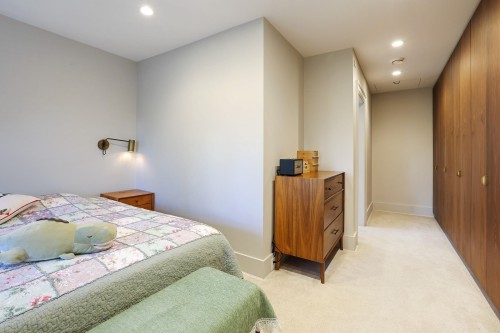 4291 9Th Avenue W, Vancouver, BC 