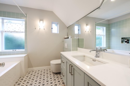 4291 9Th Avenue W, Vancouver, BC 