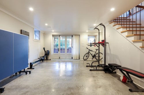 4291 9Th Avenue W, Vancouver, BC 