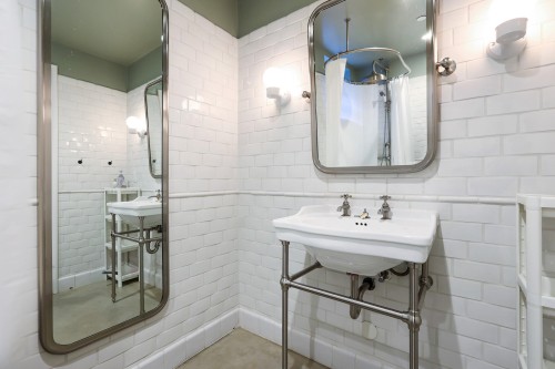 4291 9Th Avenue W, Vancouver, BC 