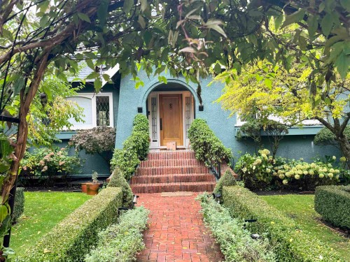 4291 9Th Avenue W, Vancouver, BC 