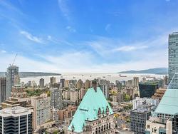 3904 667 HOWE STREET  Vancouver, BC V6C 0B5