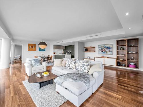 3904 667 Howe Street, Vancouver, BC 