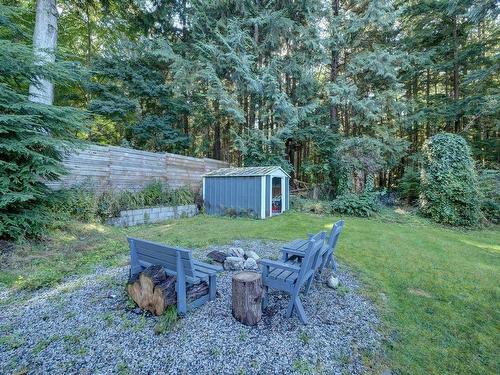 5671 Upland Road, Sechelt, BC 