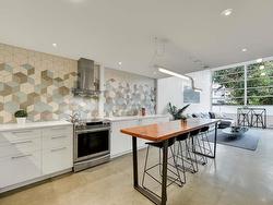 105 1850 LORNE STREET  Vancouver, BC V5T 1C9