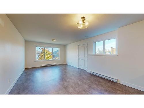 5629 Kingbird Crescent, Sechelt, BC 