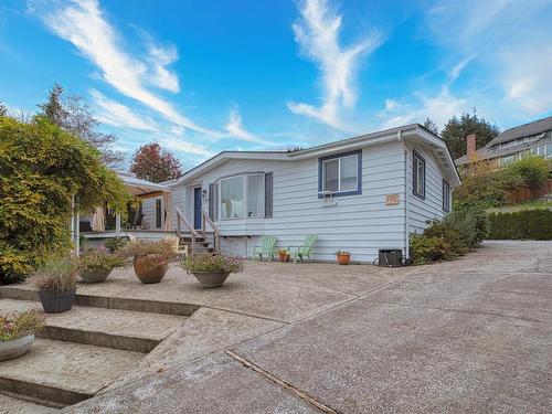 5218 Sunshine Coast Highway, Sechelt, BC 