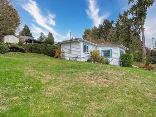 5218 Sunshine Coast Highway, Sechelt, BC 