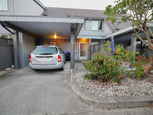 23 5761 Wharf Avenue, Sechelt, BC 