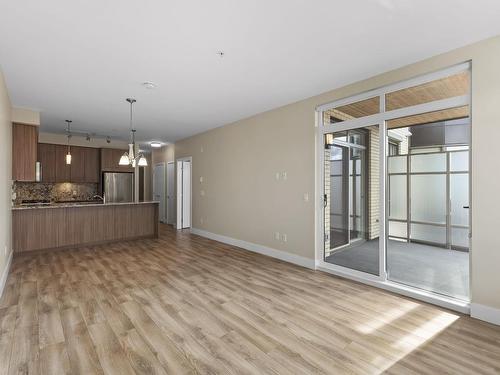 307 4307 Hastings Street, Burnaby, BC 