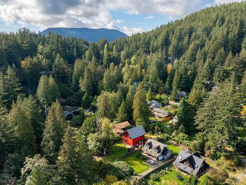 1324 Oceanview Road, Bowen Island, BC 