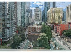 1205 1238 MELVILLE STREET  Vancouver, BC V6E 4N2