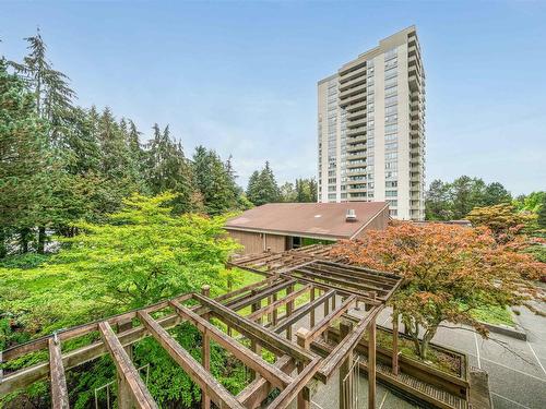 201 5645 Barker Avenue, Burnaby, BC 