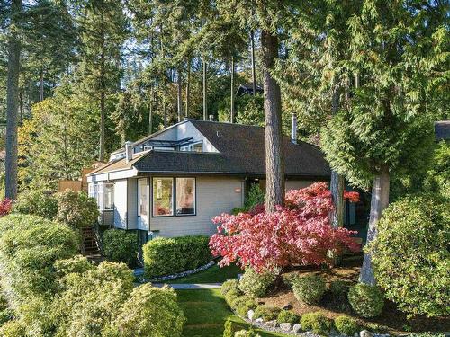 4635 Caulfeild Drive, West Vancouver, BC 