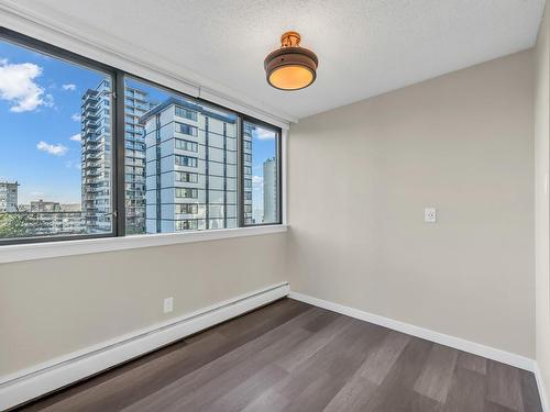 606 1740 Comox Street, Vancouver, BC 