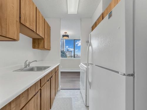 606 1740 Comox Street, Vancouver, BC 