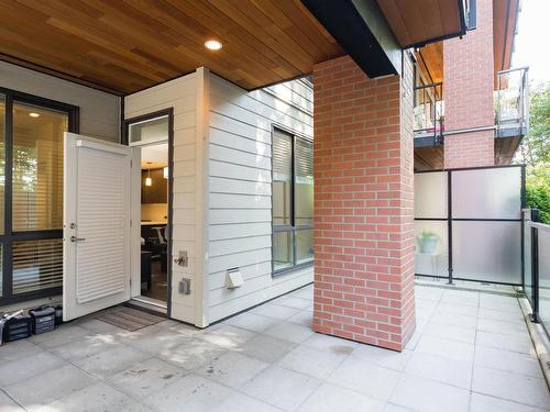 407 733 W 3Rd Street, North Vancouver, BC 