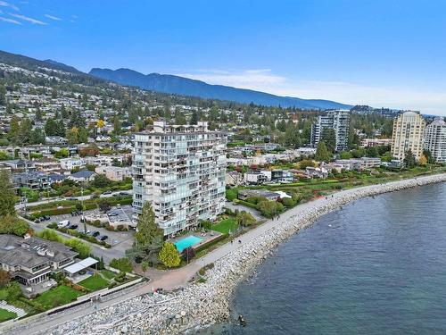 1006 150 24Th Street, West Vancouver, BC 