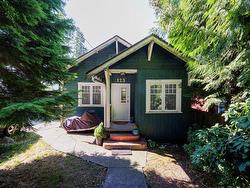 123 E KINGS ROAD  North Vancouver, BC V7N 1H4