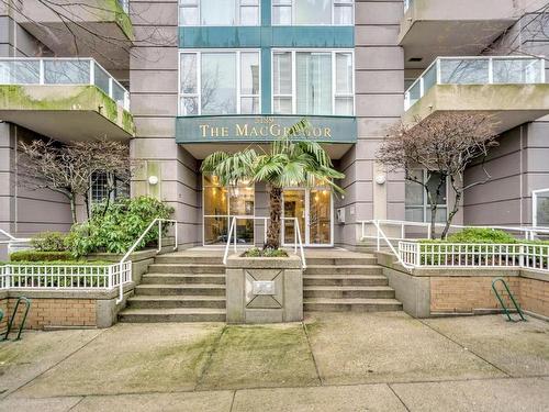 1303 5189 Gaston Street, Vancouver, BC 