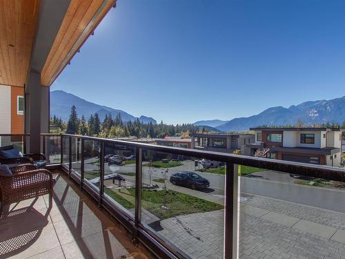 8 3385 Mamquam Road, Squamish, BC 