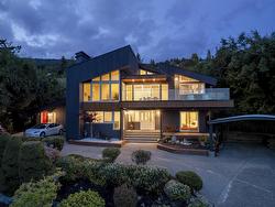 1361 CAMRIDGE ROAD  West Vancouver, BC V7S 2M7