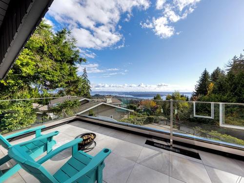 1361 Camridge Road, West Vancouver, BC 