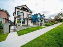 3225 E 29TH AVENUE  Vancouver, BC V5R 1W4